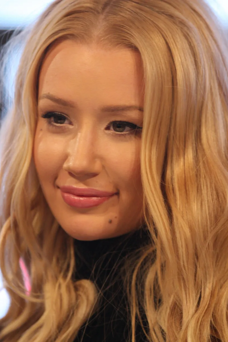 Celebrities born on June 7